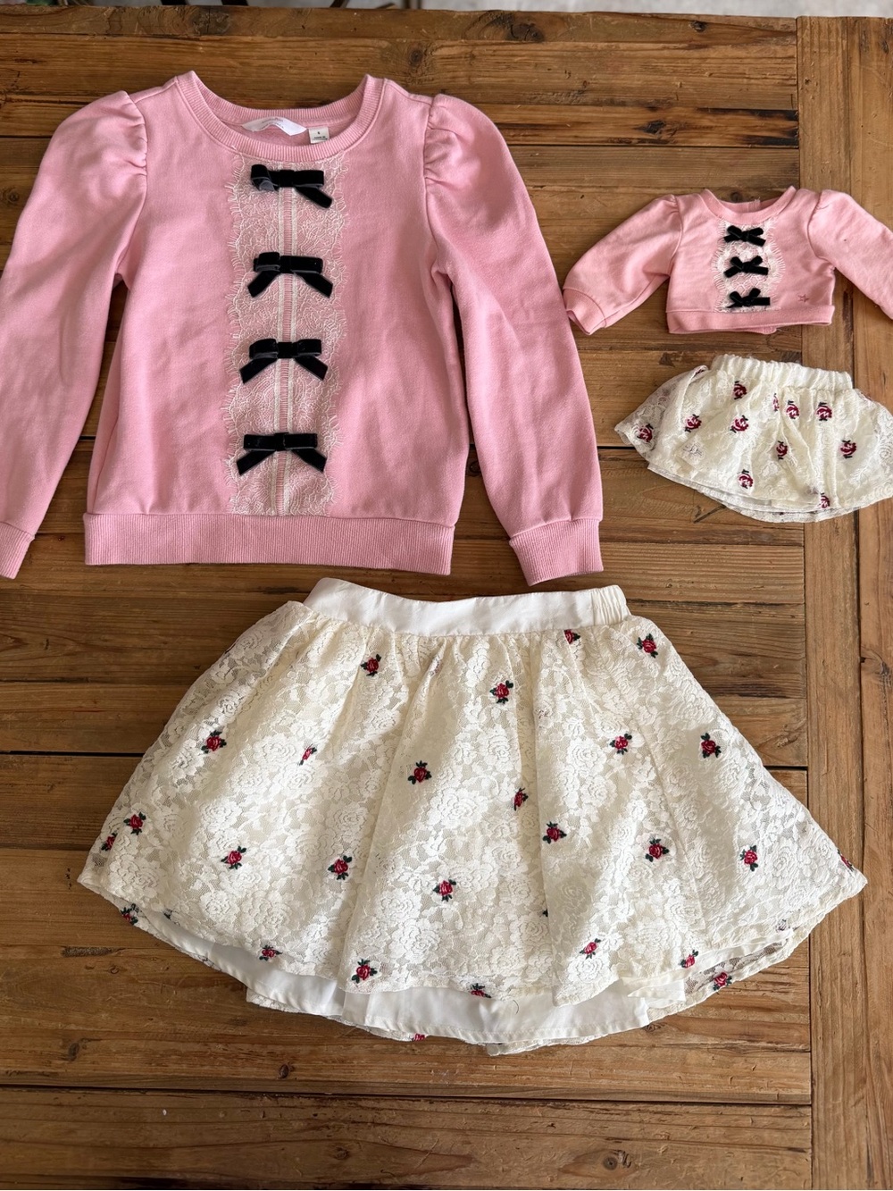 American Girl Pink Sweatshirt with Black Bows & Cream Lace Skirt - Picture 1 of 1